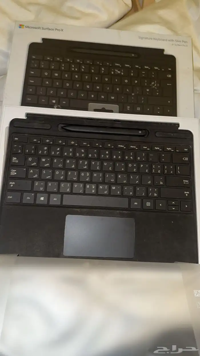 كي بورت مايكروسوفت surface برو اكس مع قلمه 2