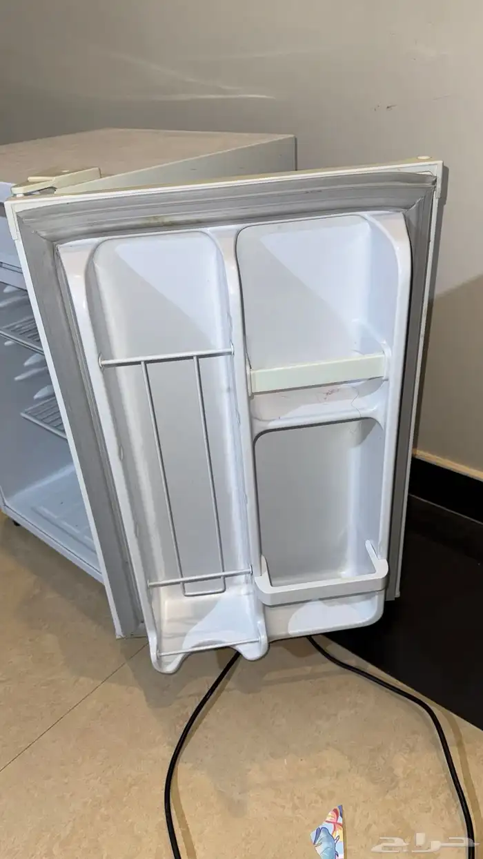 ثلاجة صغيرة 3