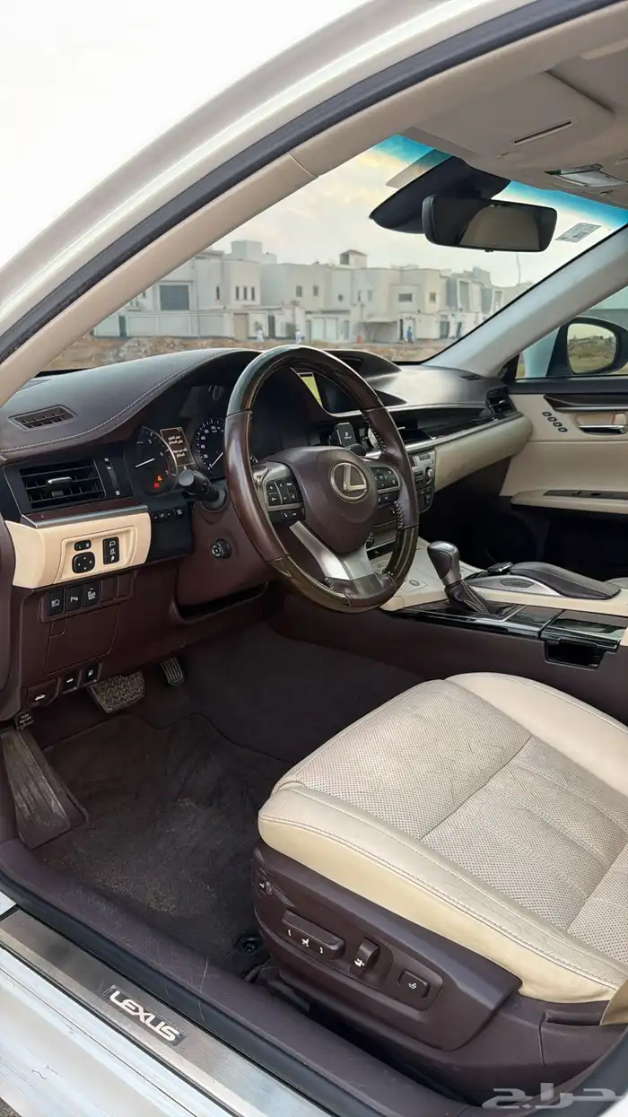 لكزس ES350 2018 فل كامل 21