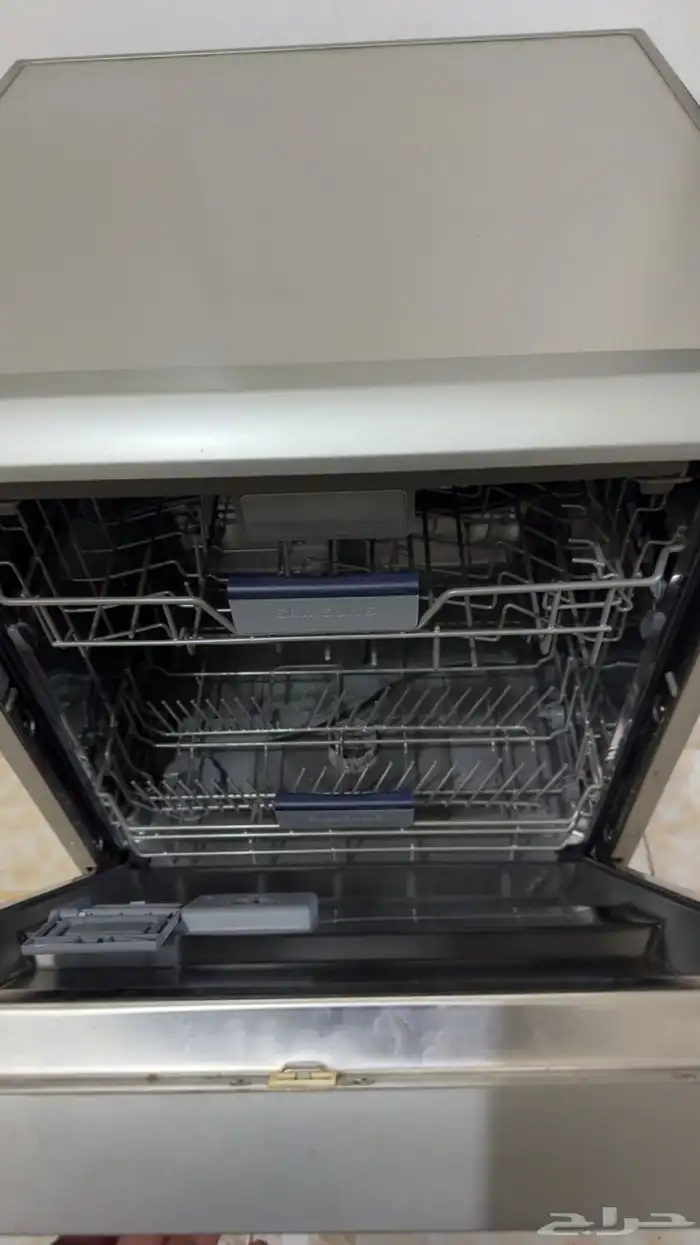 غسالة مواعين سامسونق ب 700 1