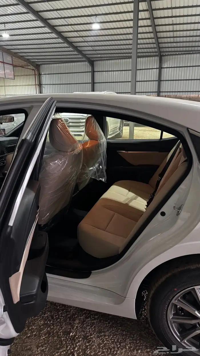 تايوتا كامري 2025 فئة E وارد الوكيل 113 500 24