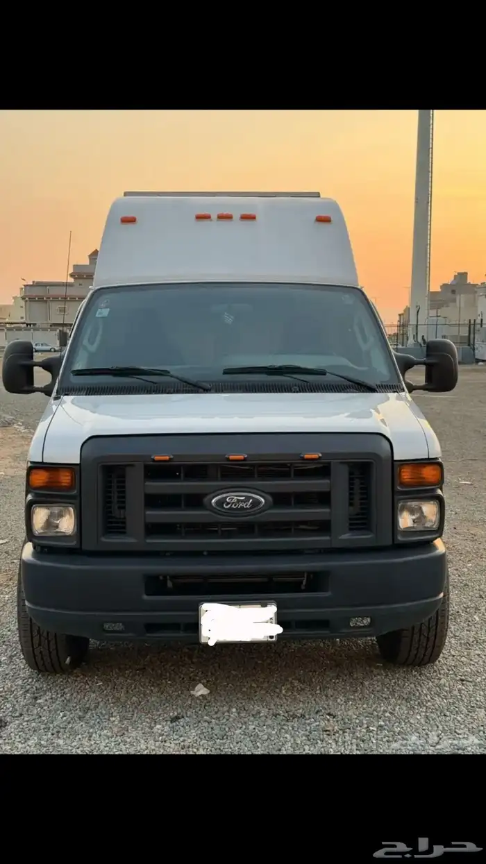 كرفان فورد موتر هوم 2013 6