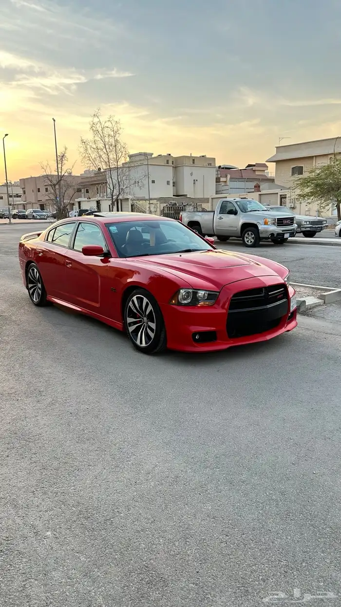 تشارجر srt8 2014 5