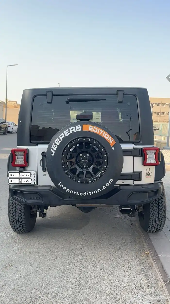 جيب رانجلر 2012 13