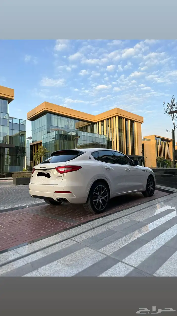 مازيراتي ليفانتي 2019 الممشى 99 الف 2