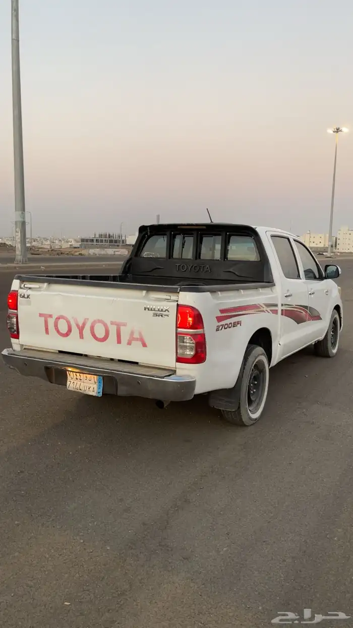 تويوتا هايلوكس 2012 6