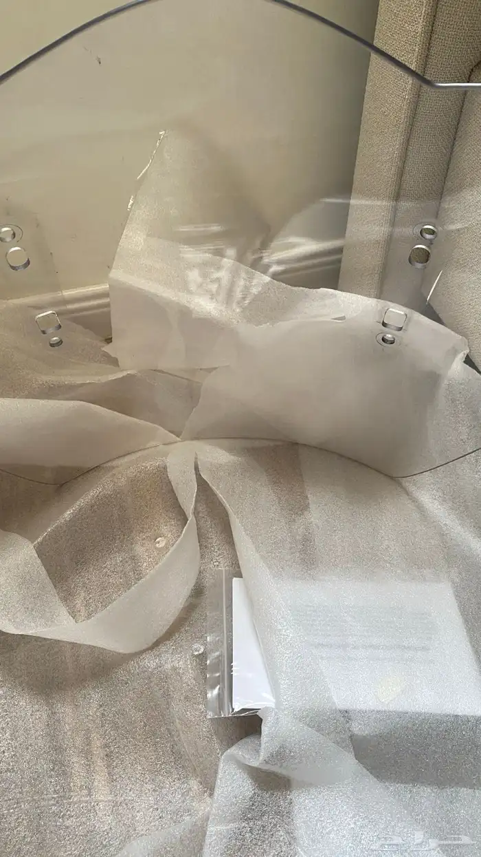 زجاج هوندا قولد وينق ( رحال ) 2018 اصلية للبيع 3