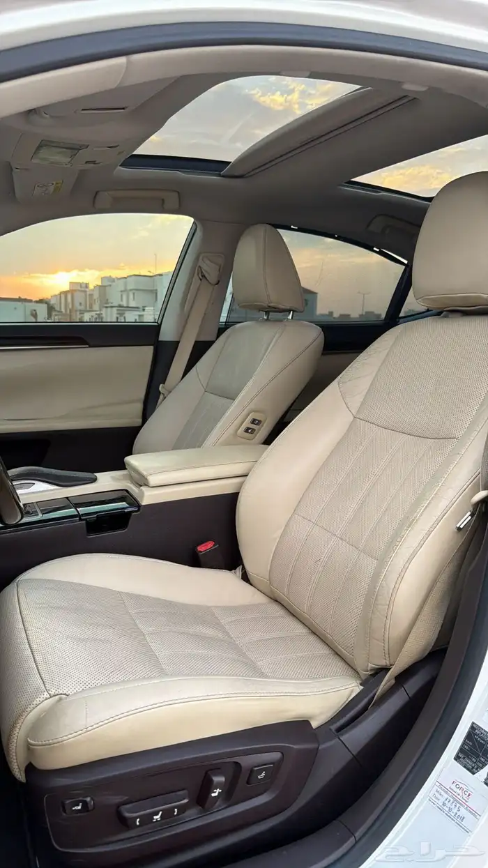 لكزس ES350 2018 فل كامل 23