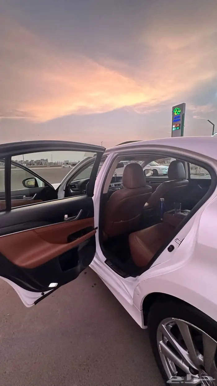 لكزس جي اس 250 3