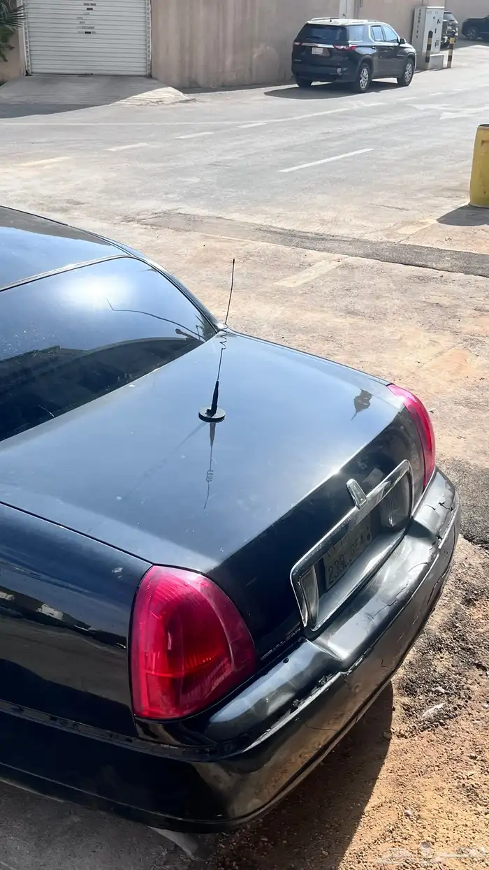 لينكلون تاون كار 2009 (للمستخدم او تشليح) 2