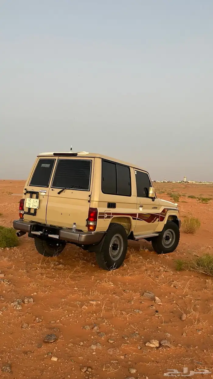 للبيع ربع مديل 2012 عليه لوحه مميزه 7