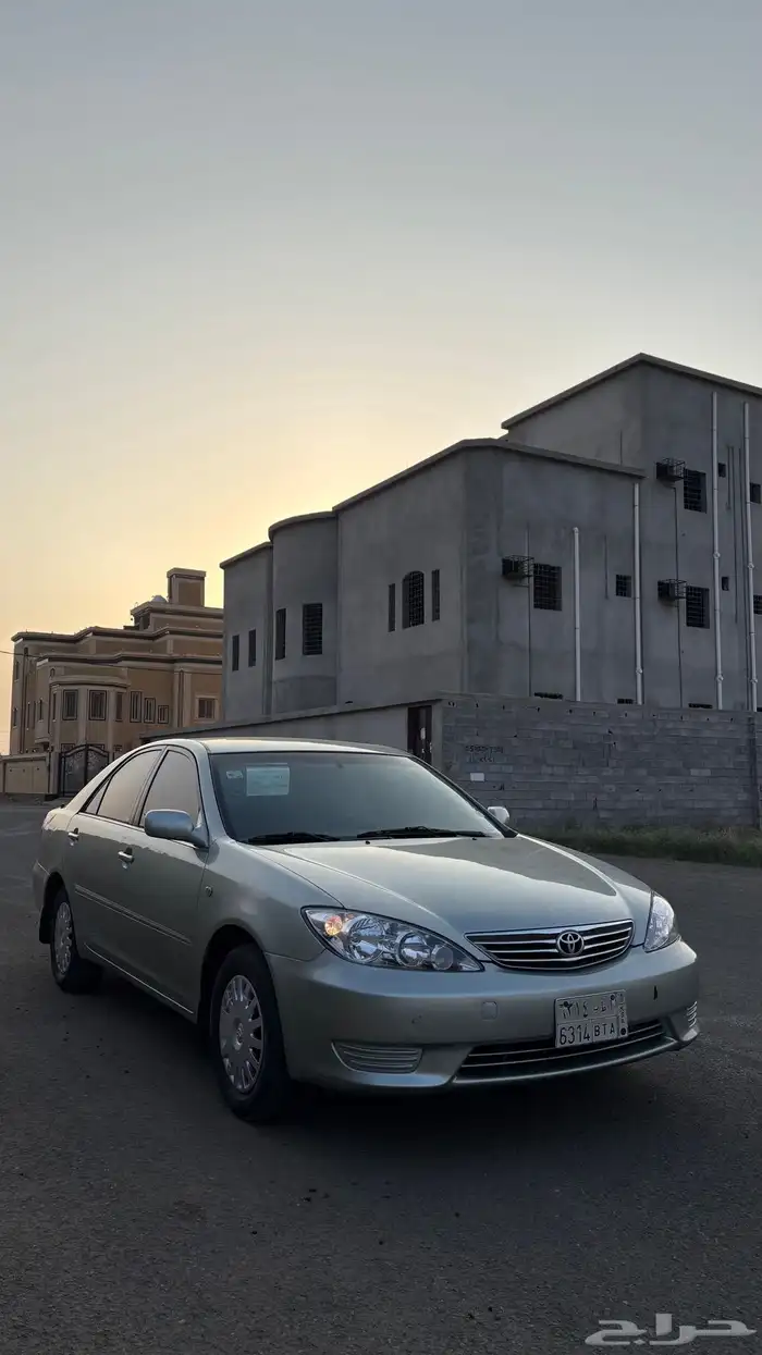 كامري 2004 للبيع او البدل 0