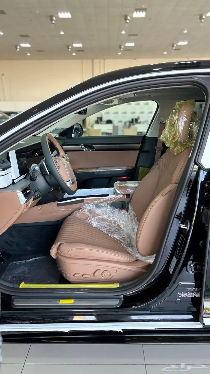 هيونداي ازيرا كالجرافي 2026 31