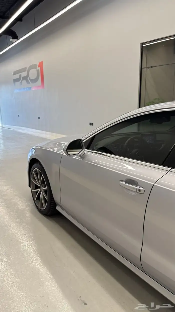 اودي A7 quattro عداد 115 مالك ثاني 10