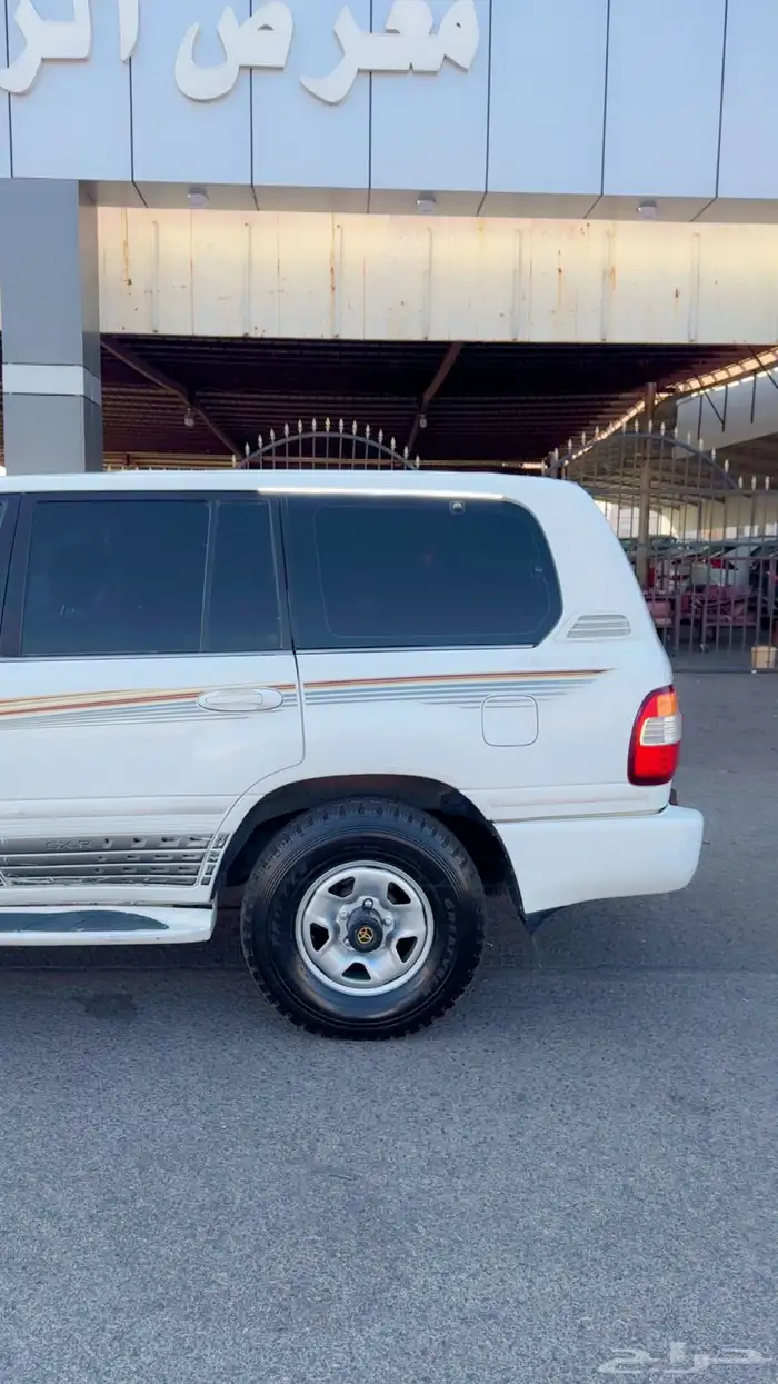 جيب لاند كروزر للبيع مديل 2000 محول 2007 0