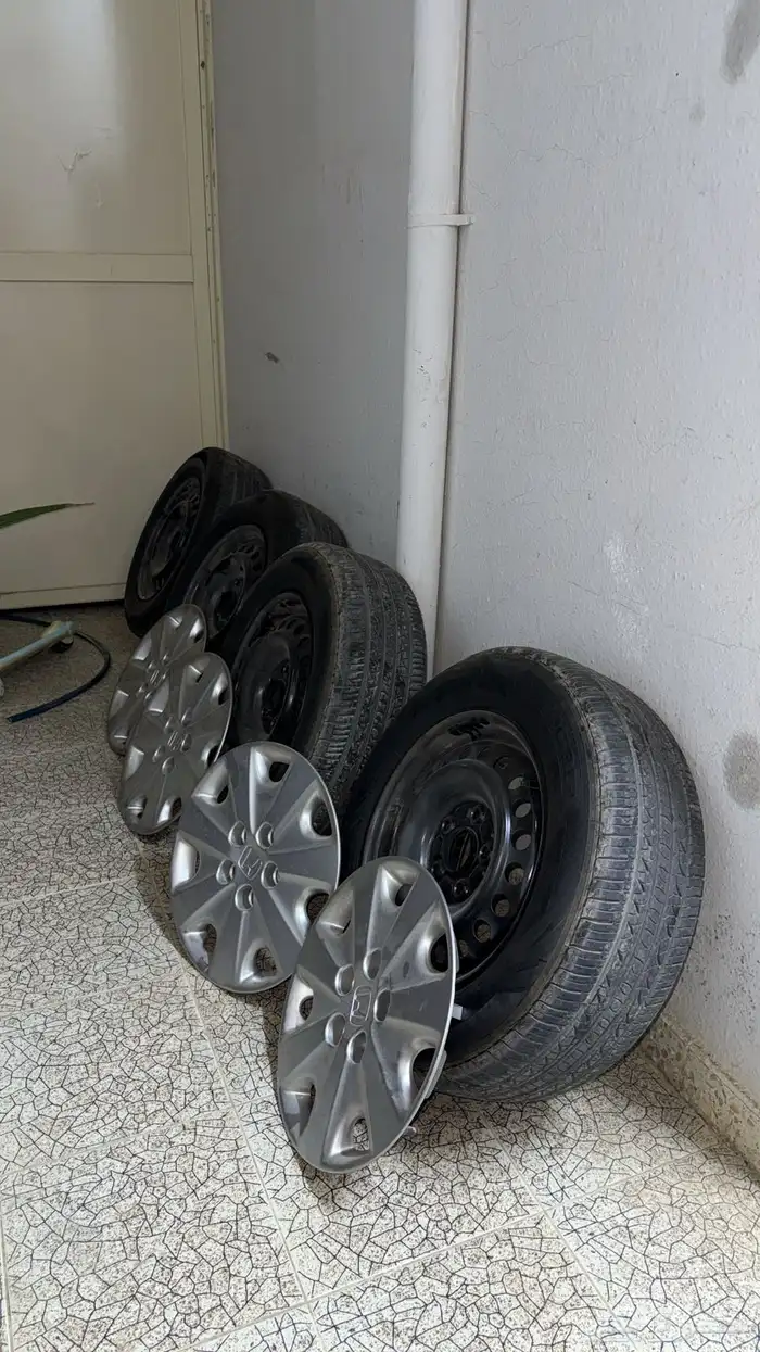 للبيع طيس اكورد 2004- 2003 3