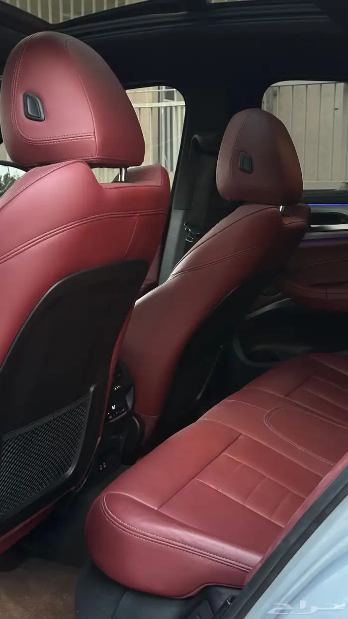 للبيع Bmw x4 40iM موديل 2023 19