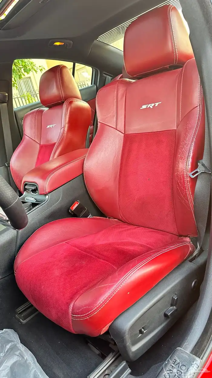 تشارجر srt8 2014 28