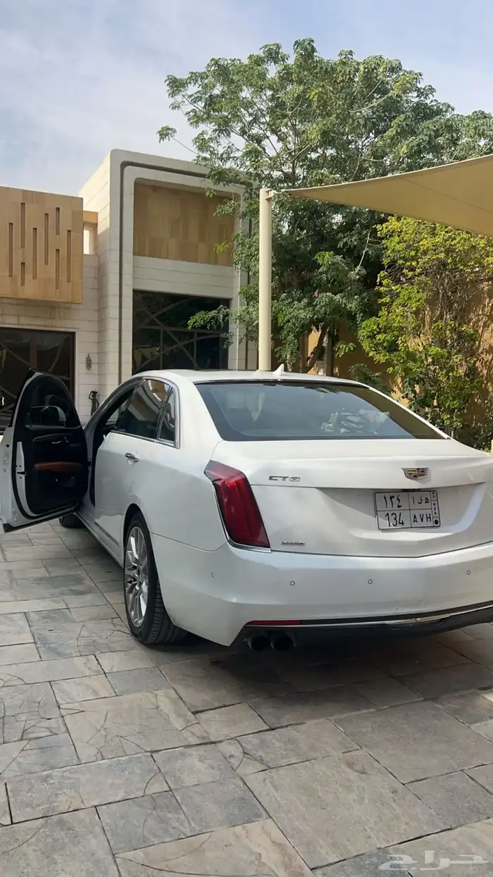 كاديلاك 2017 سعودي 0