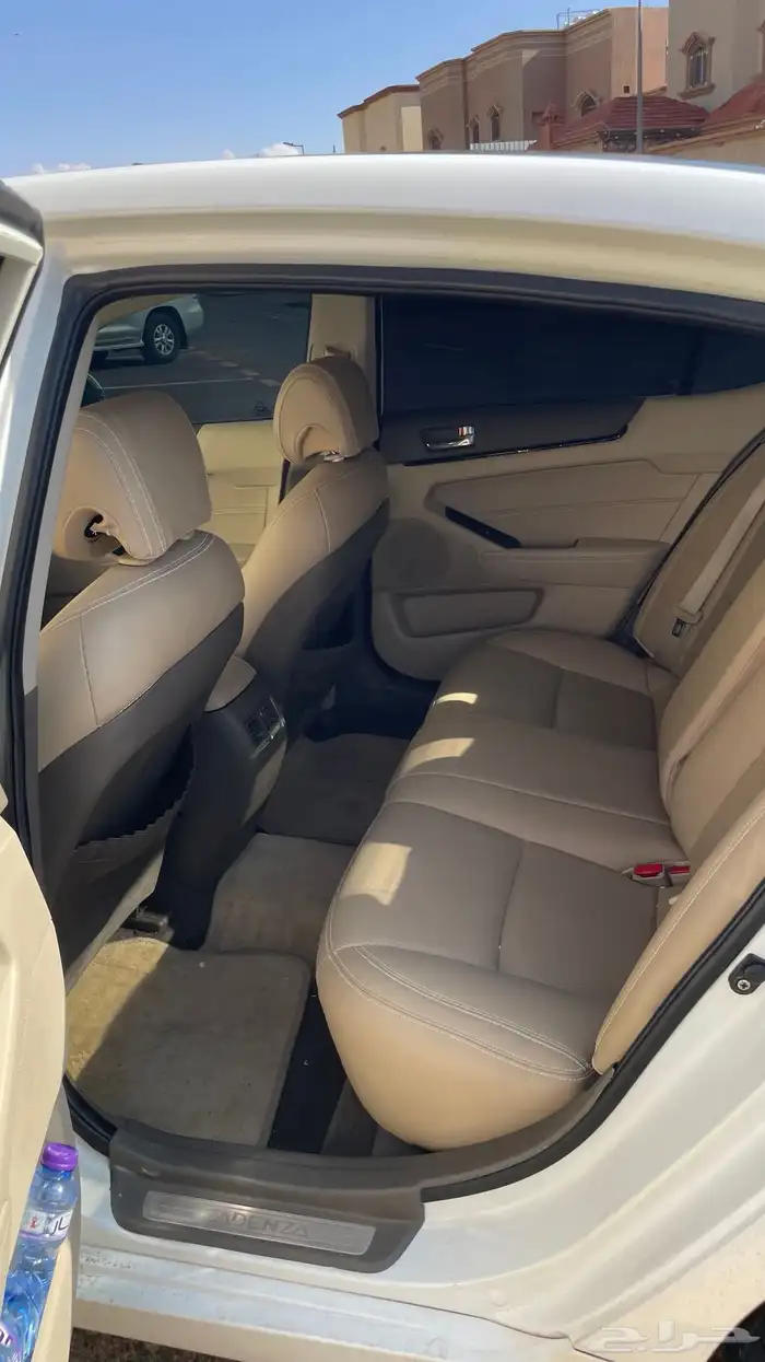 كيا كادينزا 2011 5