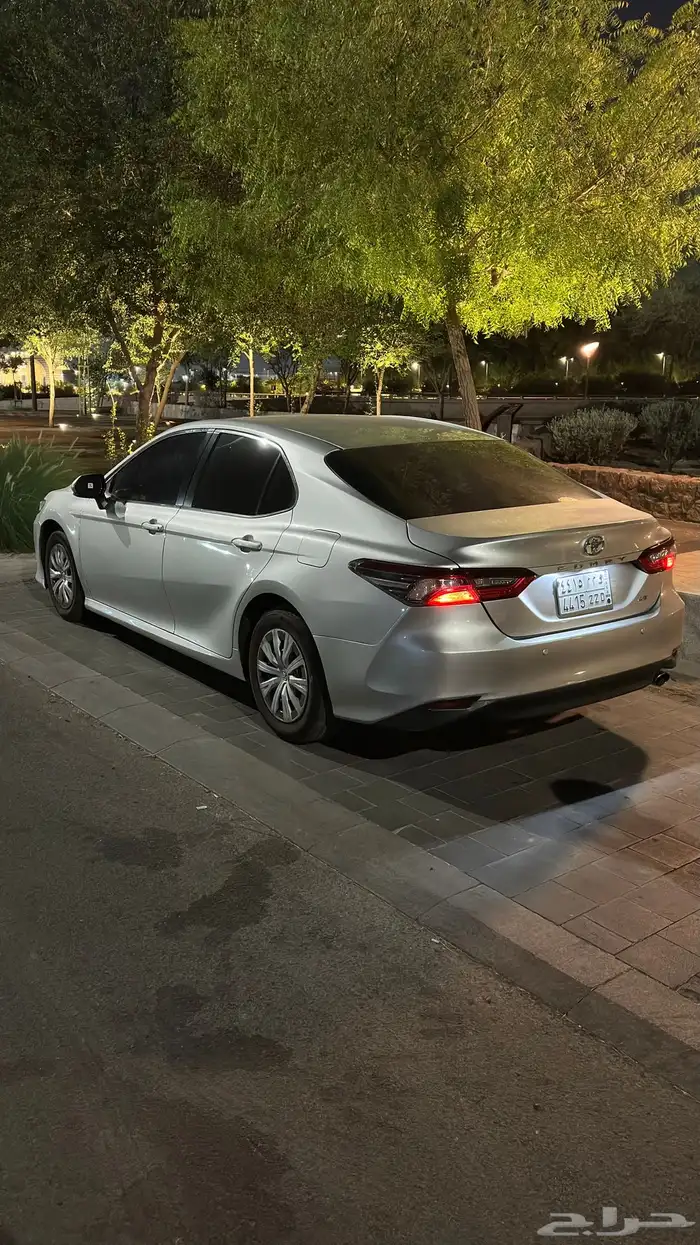للبيع سيارة كامري موديل 2020 محوله 2021 2
