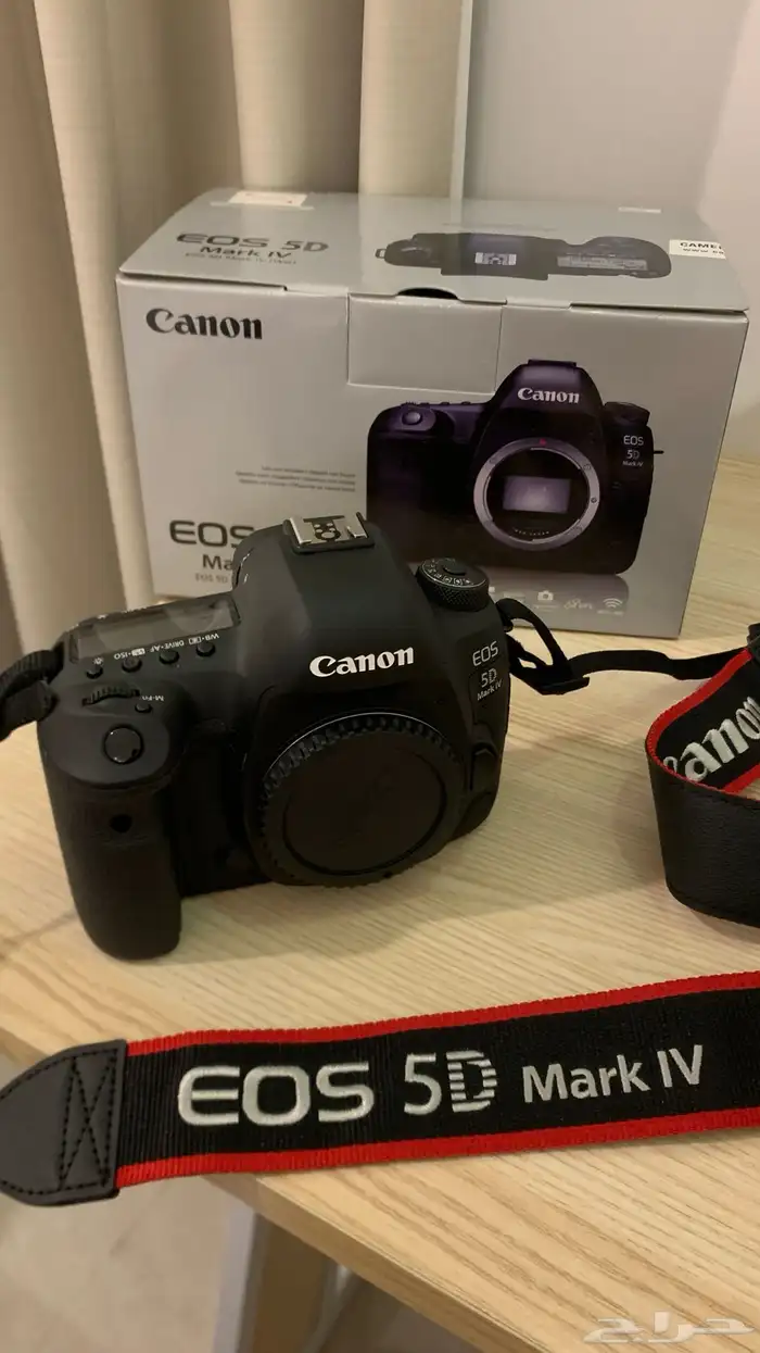 كاميرا كانون ب 4700 ريال لم تستخدم 0