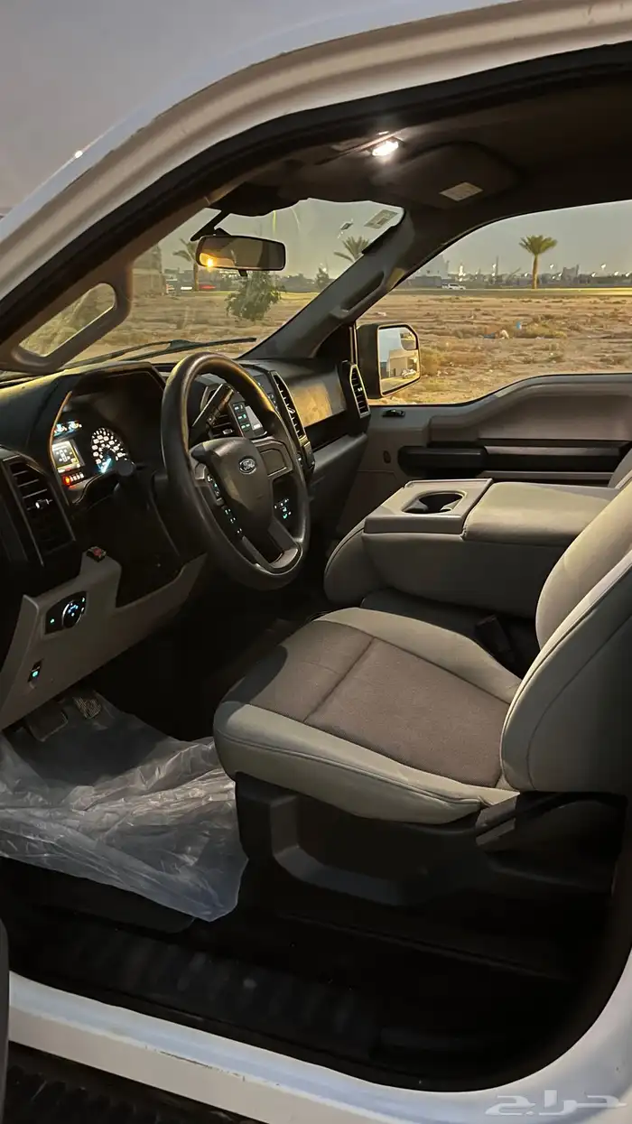 فورد f150 دبل 8 سلندر 10