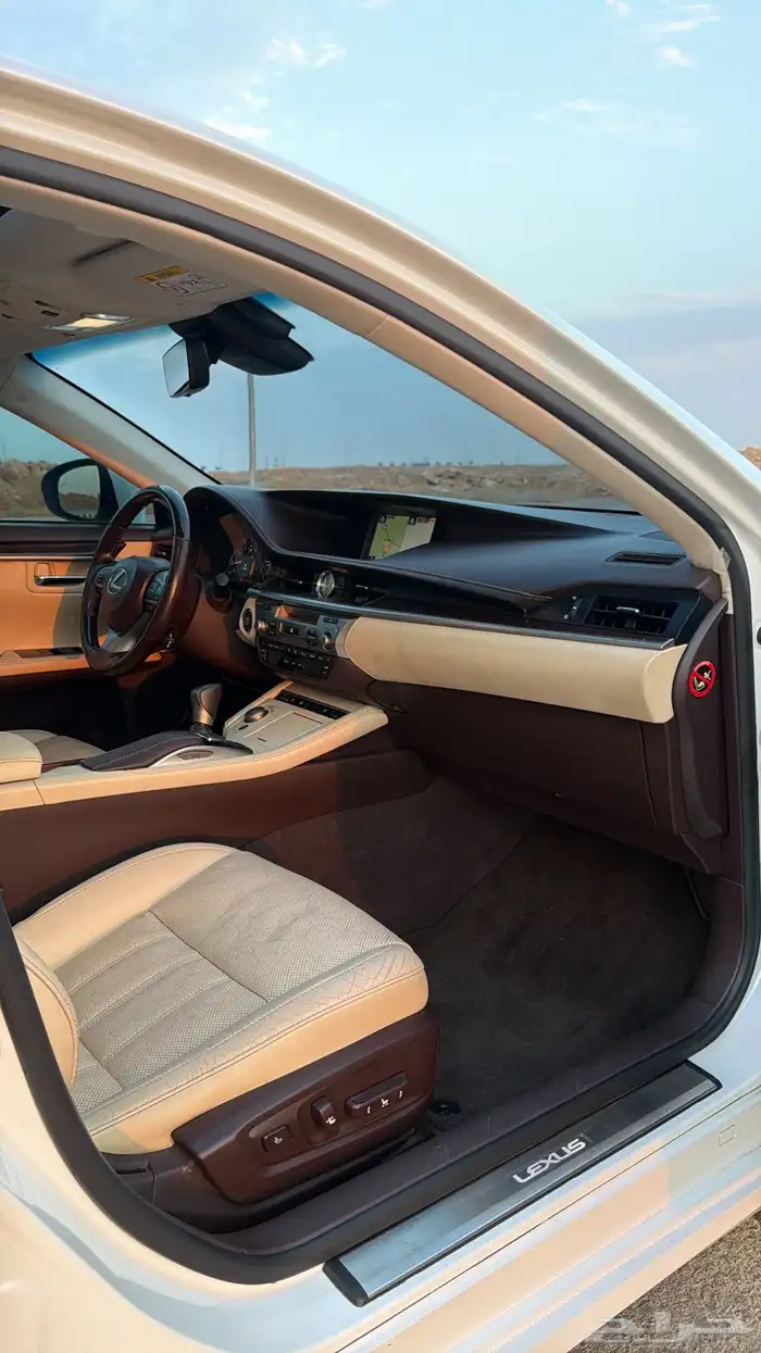 لكزس ES350 2018 فل كامل 34