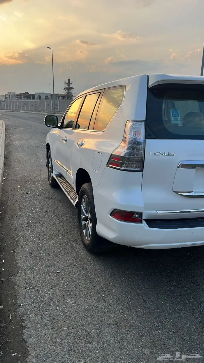 للبيع جيب لكزس GX460 4