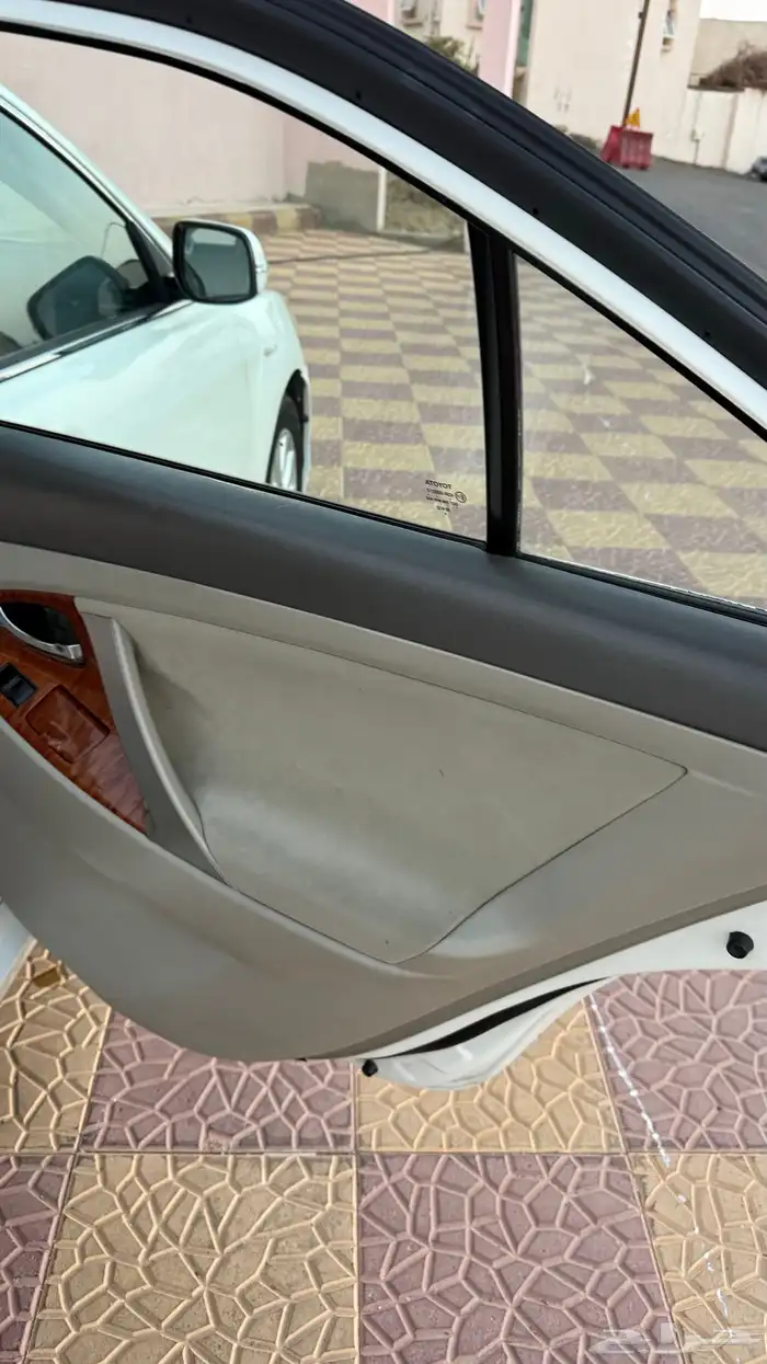 للبيع كامري 2011 23