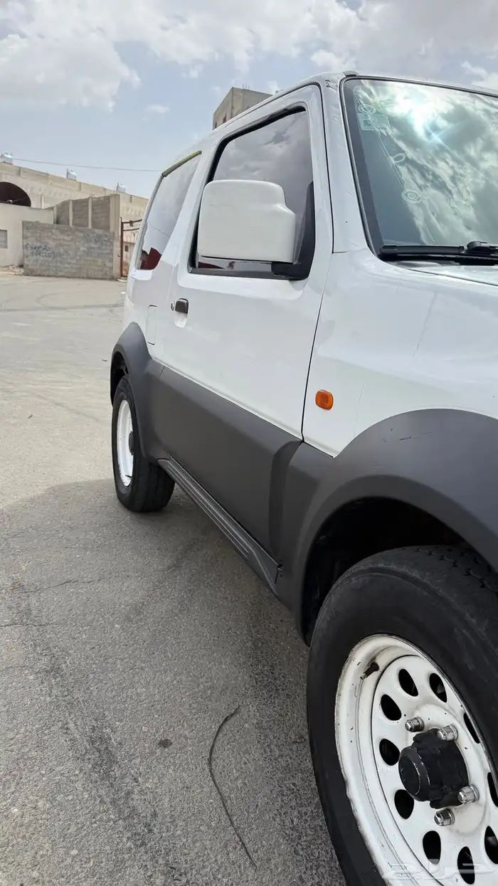 سوزوكي جمني 8