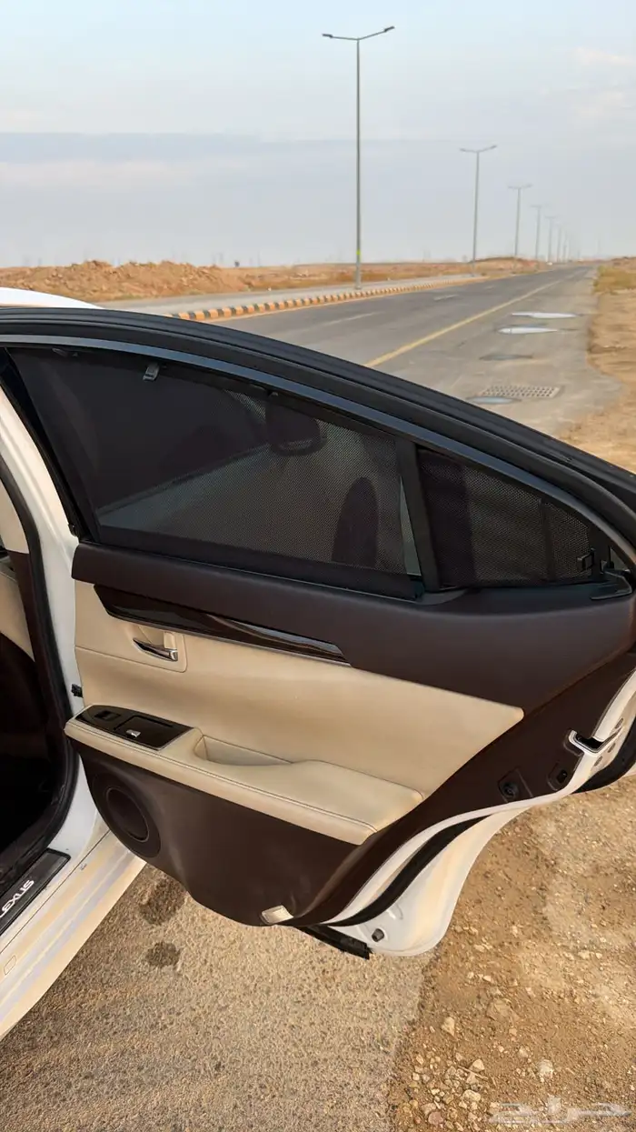 لكزس ES350 2018 فل كامل 42