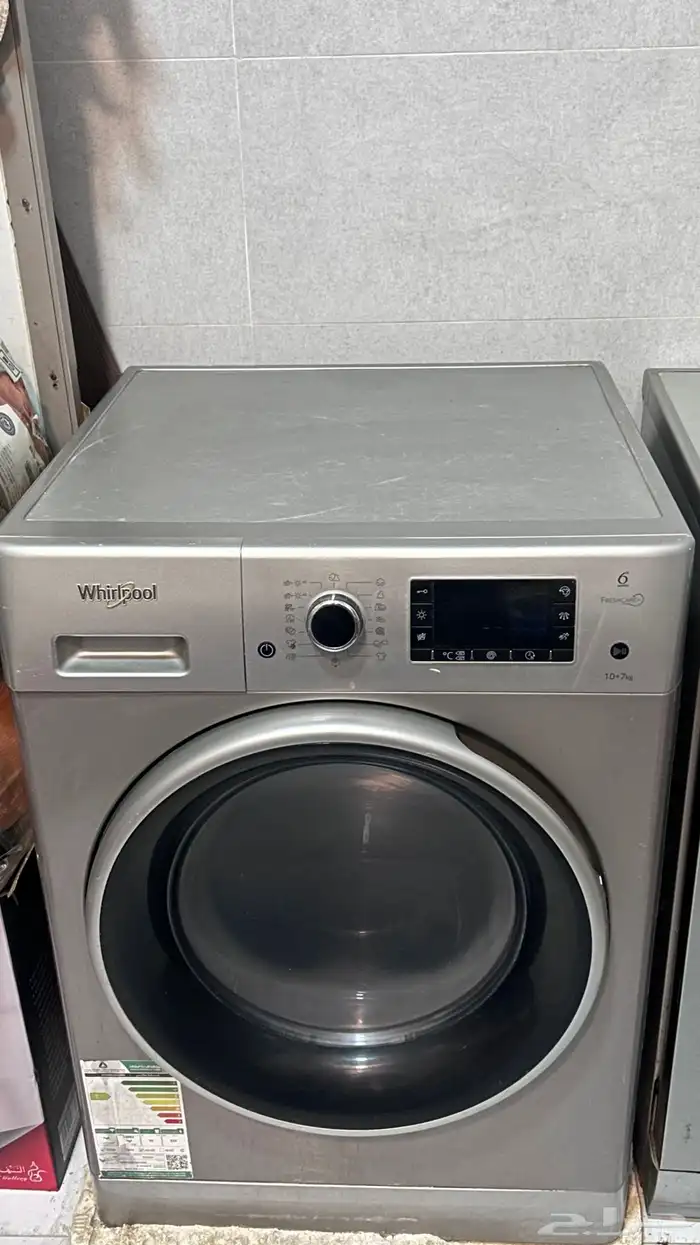 غسالة Whirlpool إيطالية نظيفة  مشتراة 5000 وببيعها 4000 0