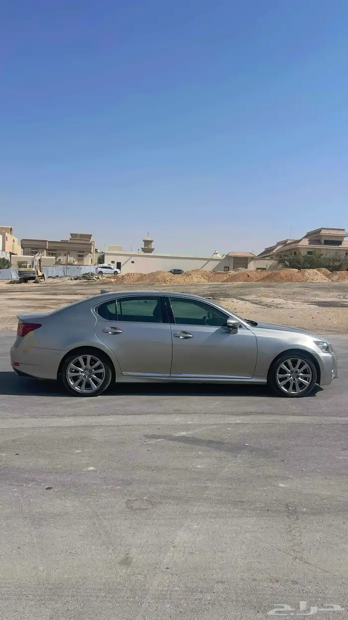 للبيع لكزس gs موديل 2015 3