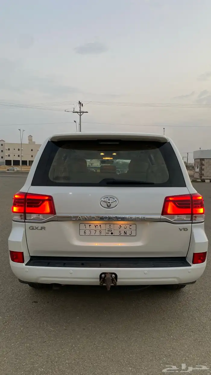 لاند كروزر 2016 مخزن مالك اول 17