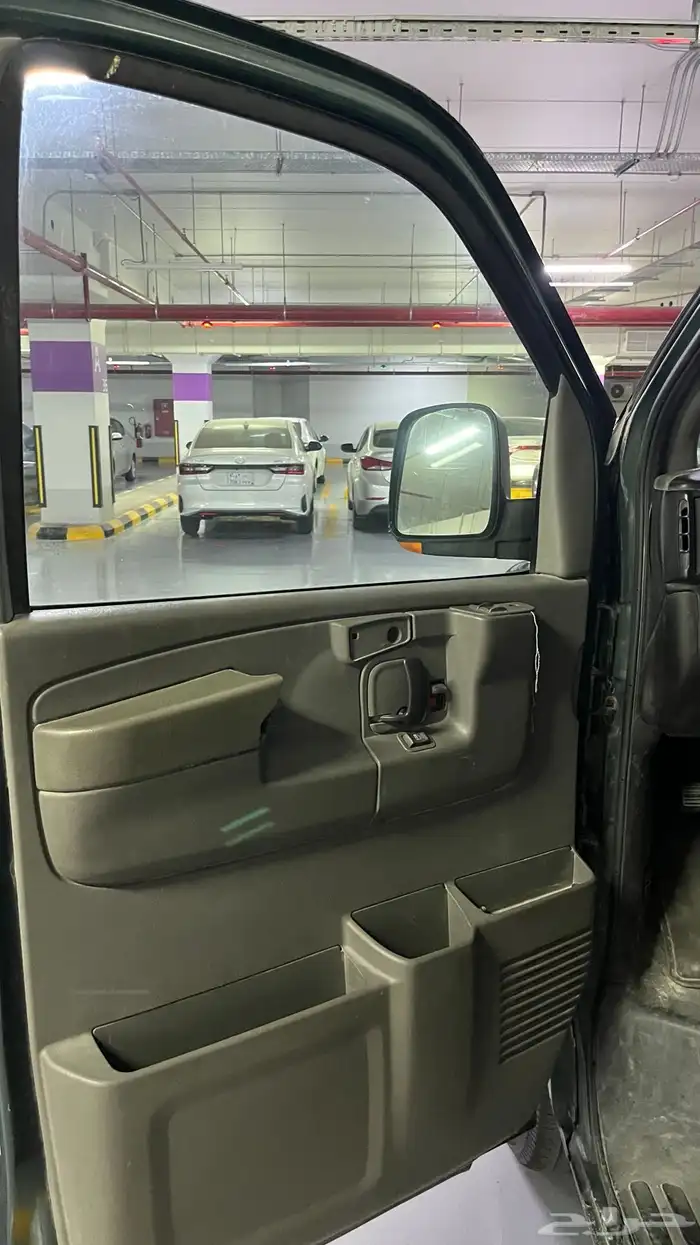 شفرولية فان موديل 2006 للبيع 15