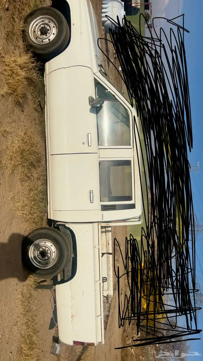 هايلوكس 84 للبيع 1