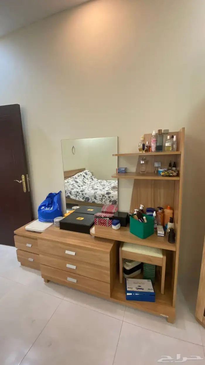 غرفة نوم للبيع 0