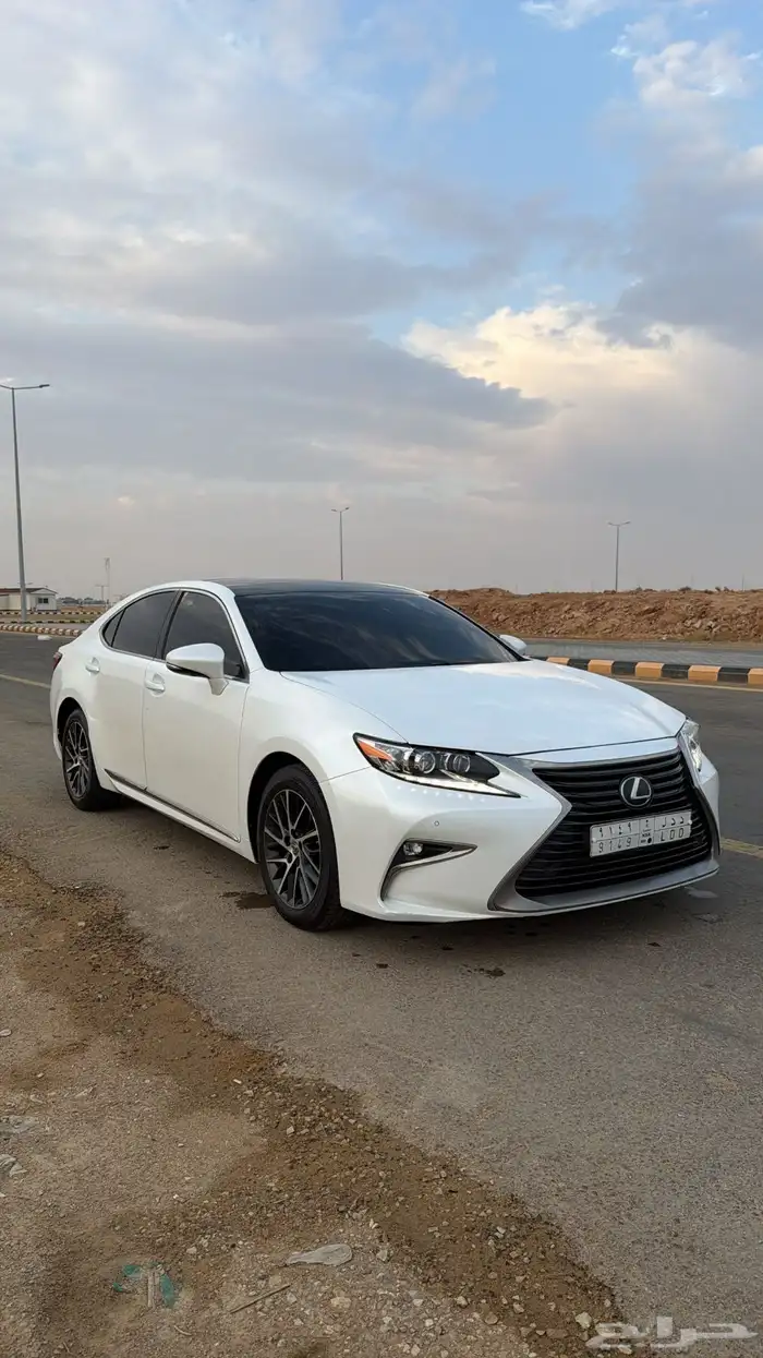 لكزس ES350 2018 فل كامل 2