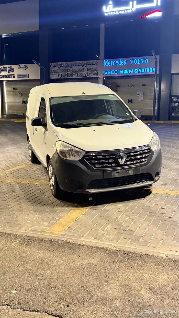 رينو دوكر 2022 0