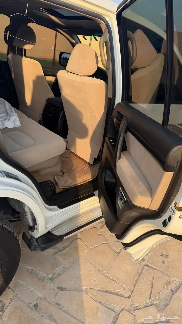 لاندكروزر GX V6 موديل 2010 بدي وكاله ومحركات على شد المصنع 9