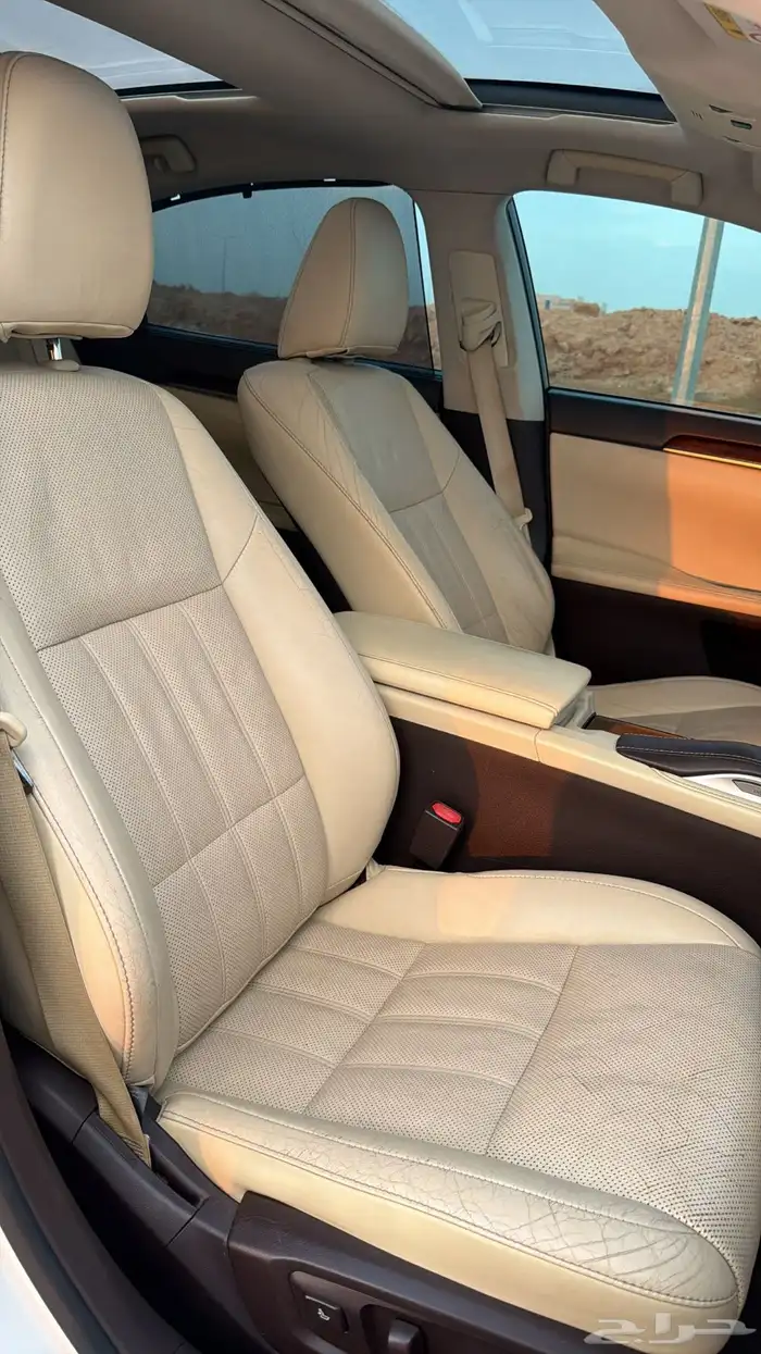 لكزس ES350 2018 فل كامل 36