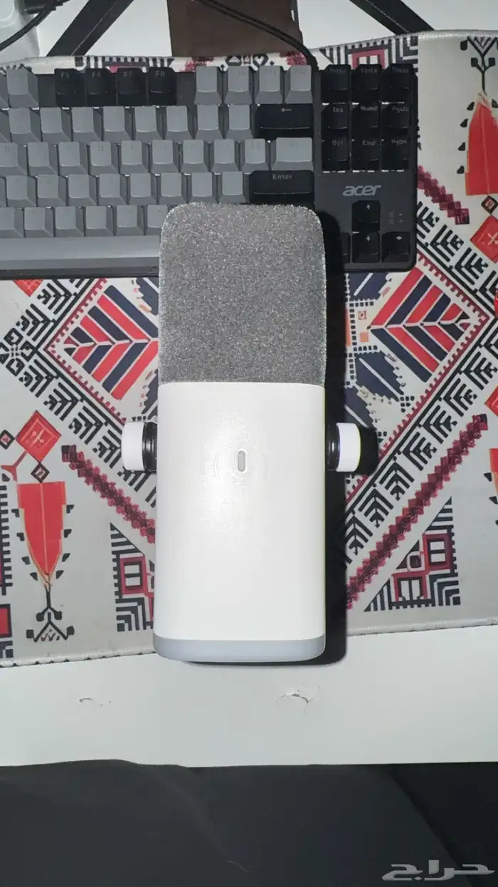 مايك فيفاين مكسر فيفاين ابيض 0