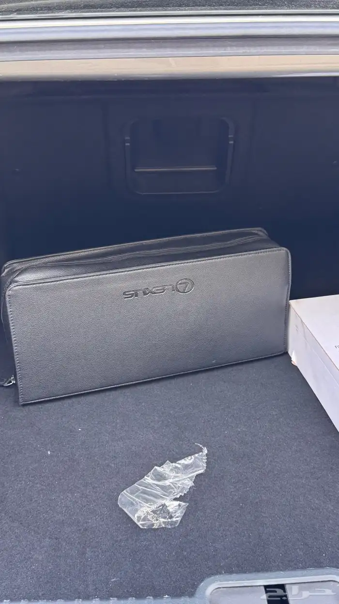 للبيع لكزس AA ES250 - 2023 بحالة الوكاله 20