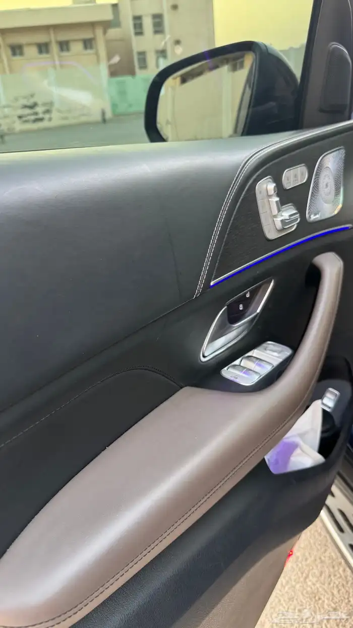 مرسيدس gle 53 amg شبه جديد 15