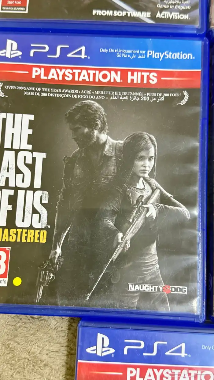 سوني بلايستيشن 4 مع 9 العاب مع حساب 3