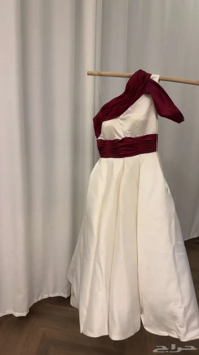 فستان حفلات جديد استخدام يوم واحد 5 ساعات فقط 0