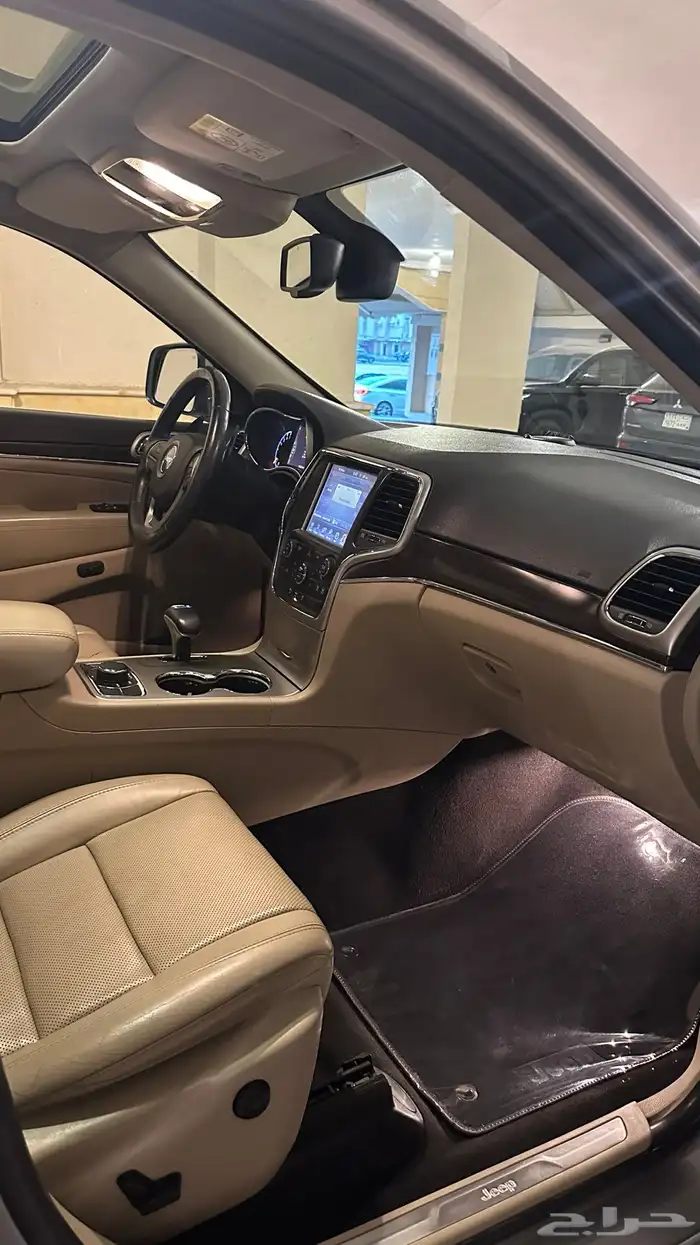 جراند شروكي 2015 (فل كامل) 10