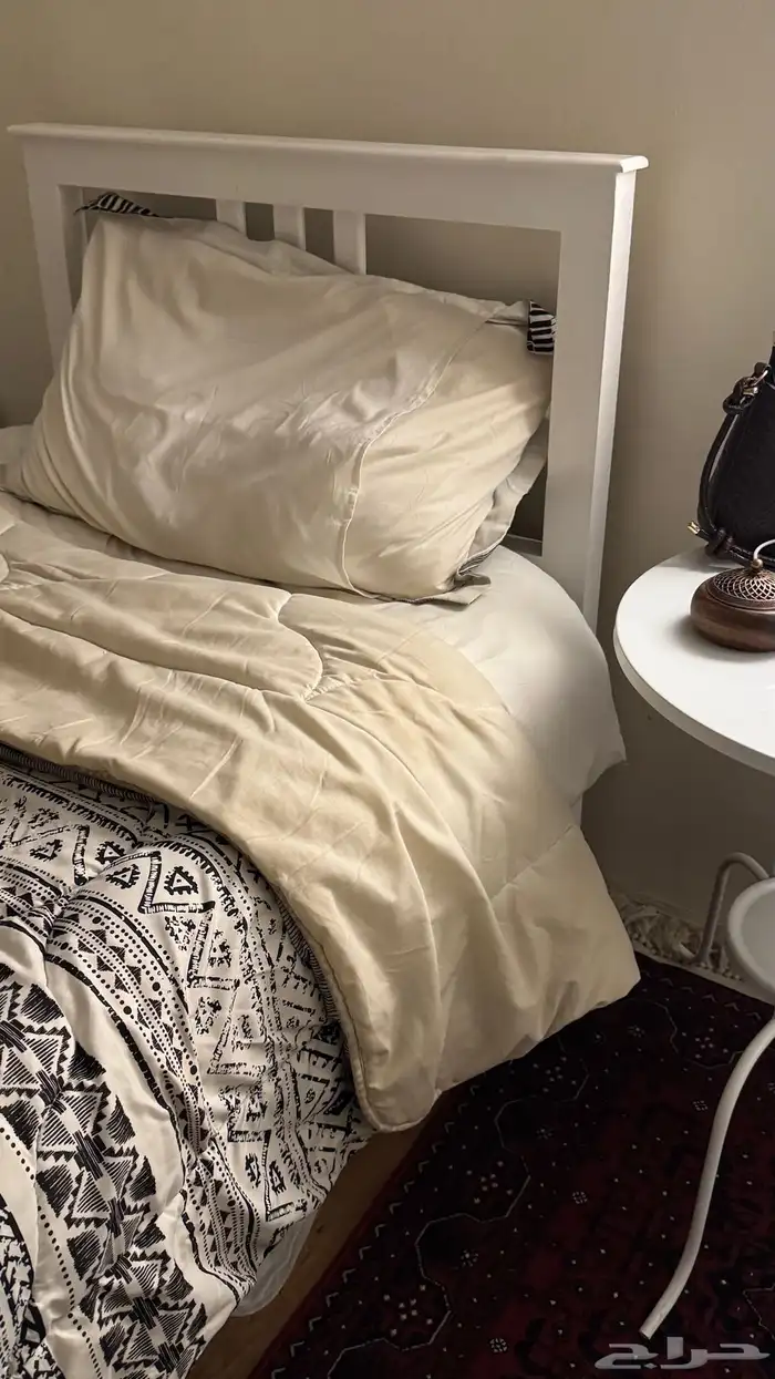 غرفة نوم للبيع 0