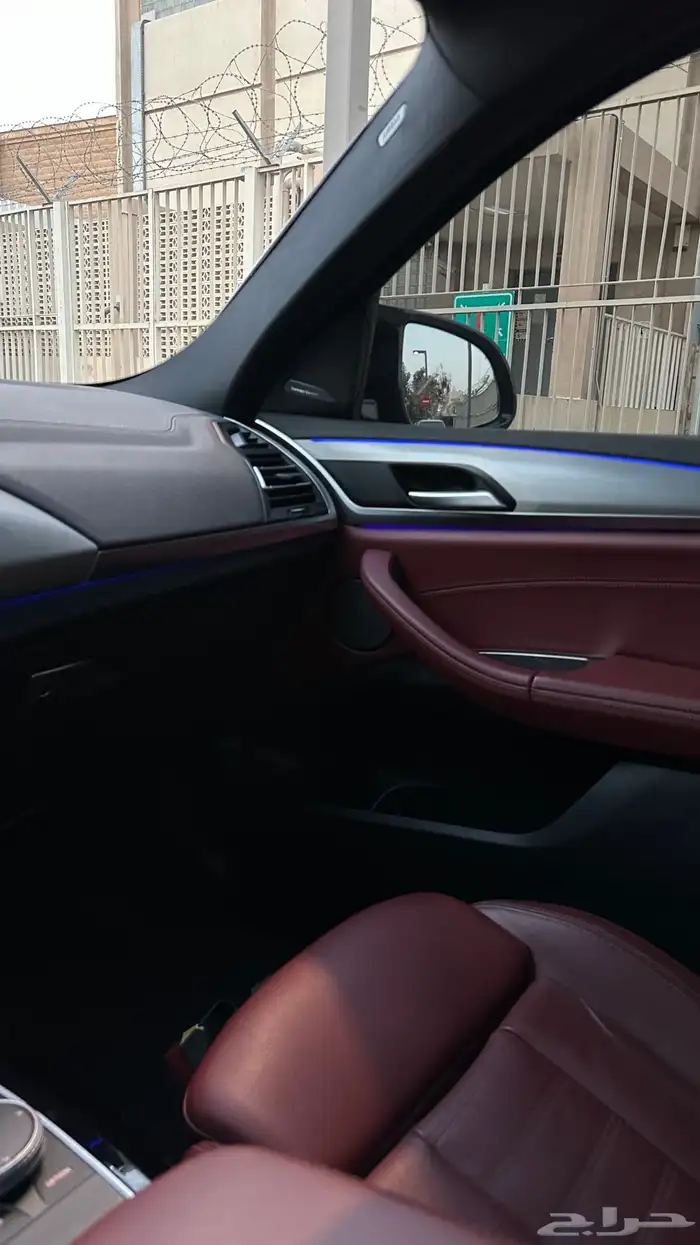 للبيع Bmw x4 40iM موديل 2023 29